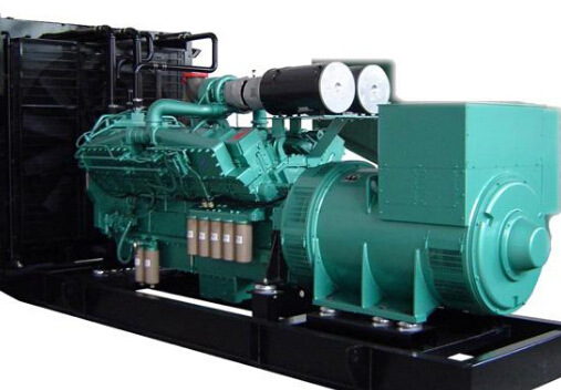 襄州冬季柴油发电机组启动前应进行哪些预热操作？