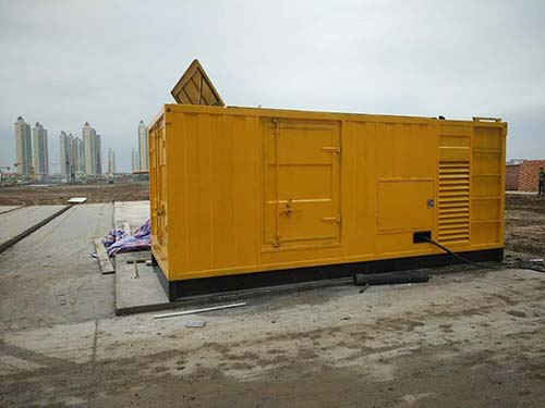 襄州合同中关于乙方责任导致工期延误的赔偿标准应该如何制定？